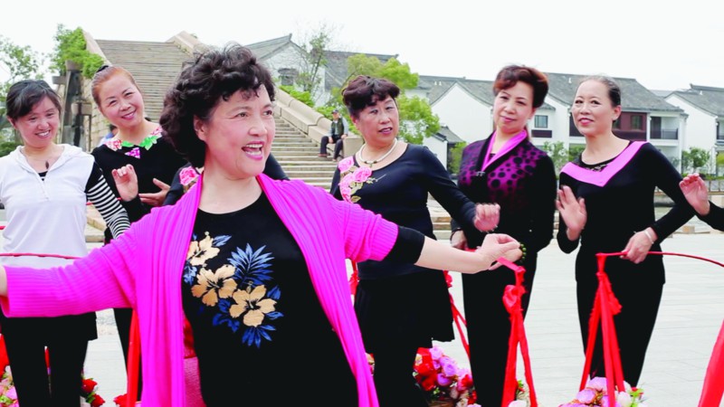 　　饰演王芬香的邢婷婷